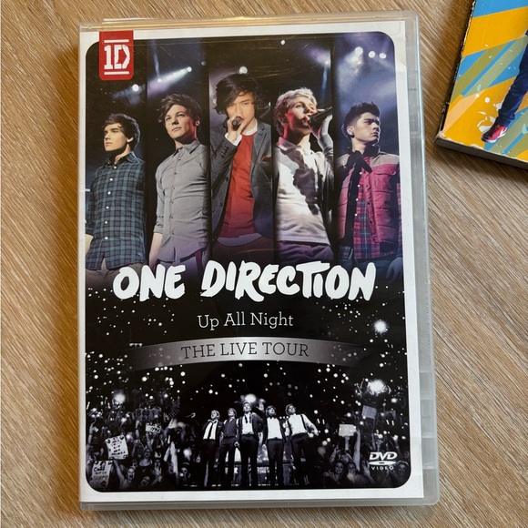 One Direction Bundle - Picture 2 of 7